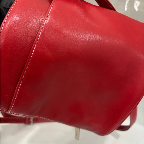 HOBO Red Leather Crossbody Bag - Picture 10 of 11
